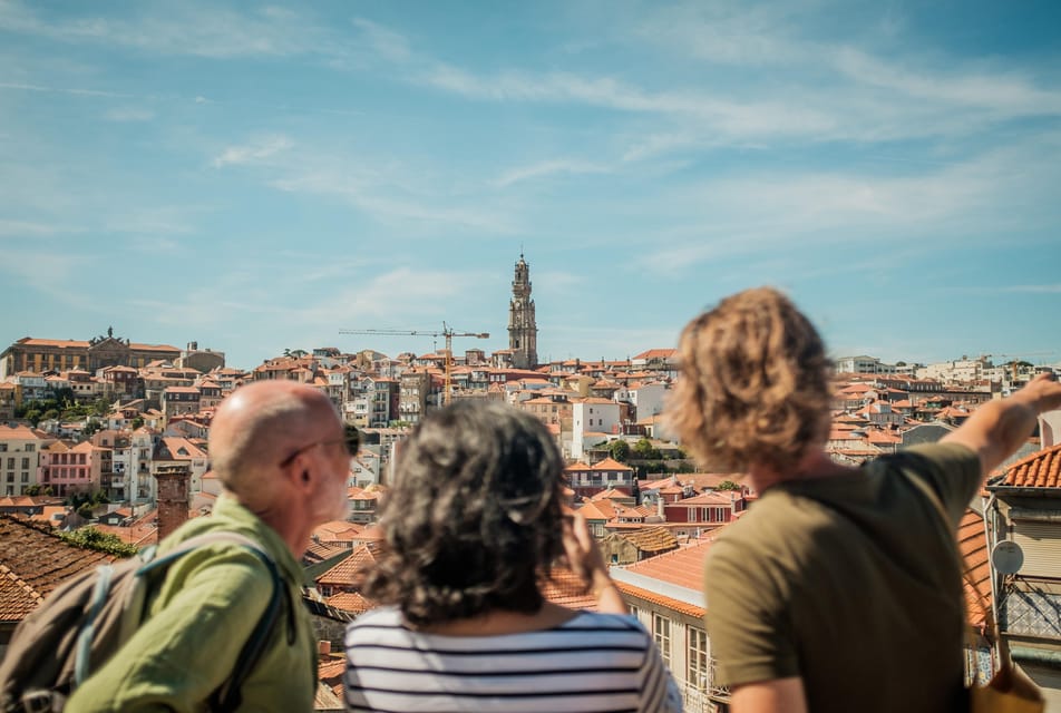 3-hour private guided walking tour of the BEST of Porto - Exploring Porto in Three Hours: What’s on the Itinerary?