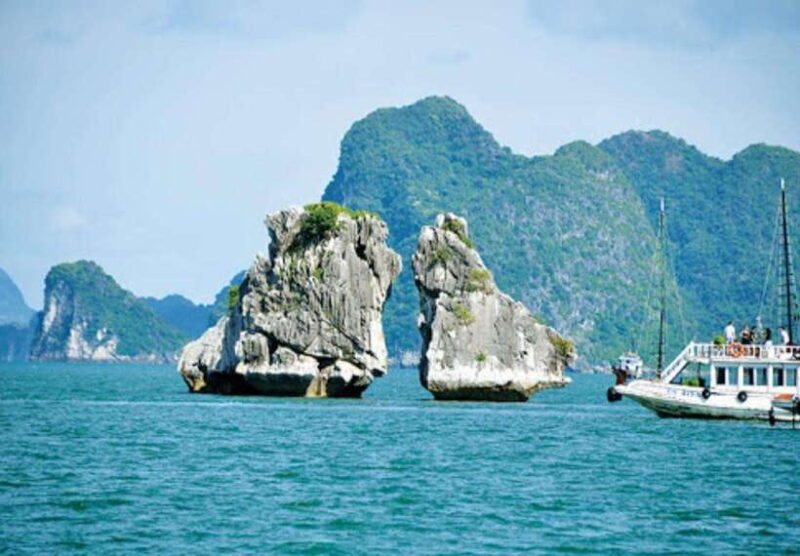 Explore Halong Bay Cruise With Lunch, Kayak, Thien Cung Cave - Kayaking and Bamboo Boat Rides