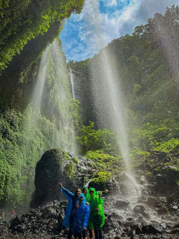 3D2N Bromo, Ijen & Falls Escape  Easy Trip from Surabaya - What Makes This Tour Stand Out