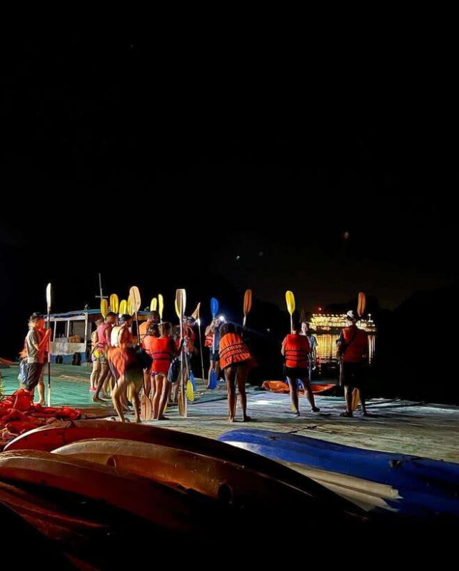Cat Ba: Sunset and Night Kayak With Bioluminescent Plankton - Dinner at the Floating House