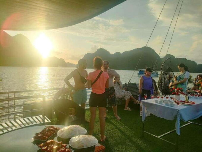 From Hanoi: Ha Long Bay Luxury Day Cruise With Food & Kayak - Booking Your Adventure