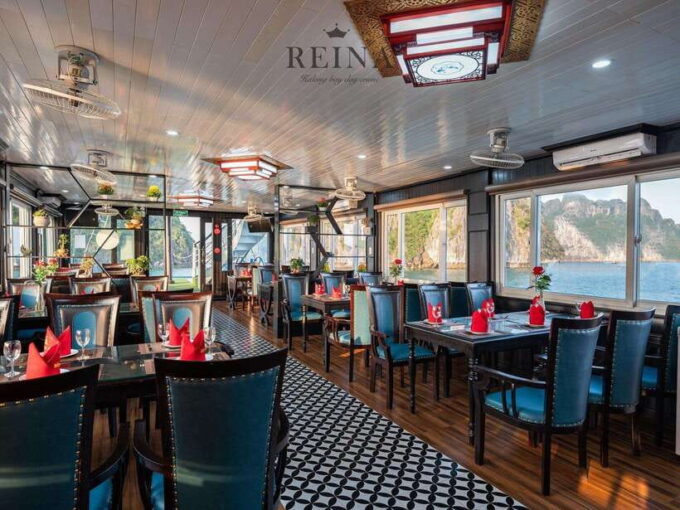 Small Deluxe Cruise in Halong Bay Day With Lunch and Sunset - Important Information for Travelers