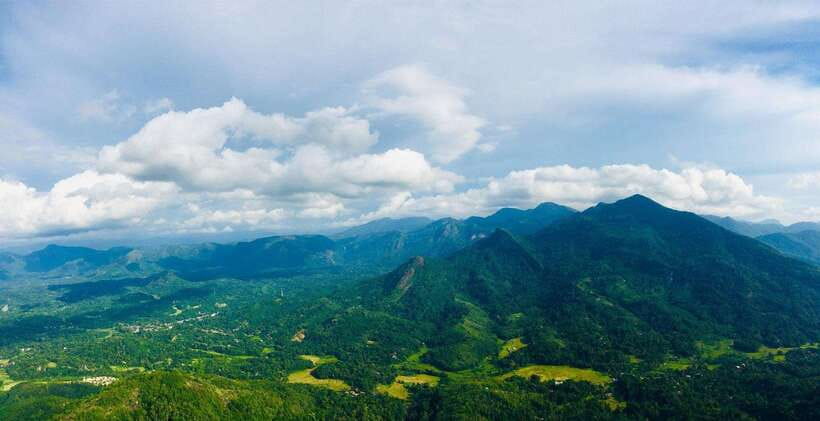 5-Day Private Sri Lanka Trip-Hotels, Breakfast & Luxury Car - Itinerary Breakdown: What to Expect Each Day