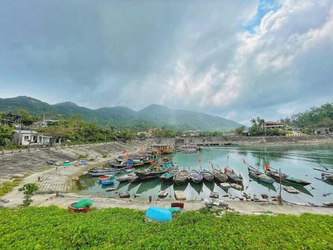 From Da Nang: Cham Island Sightseeing And Snorkeling Tour - Exploring Cham Island