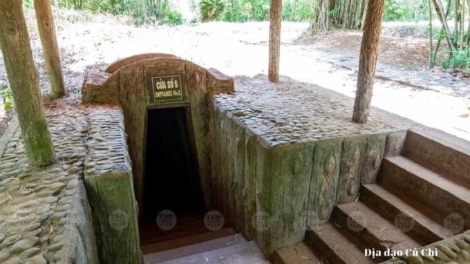Cu Chi Tunnels and Cao Dai Temple and Black Virgin Mountian - Culinary Experience: Tasting Cassava
