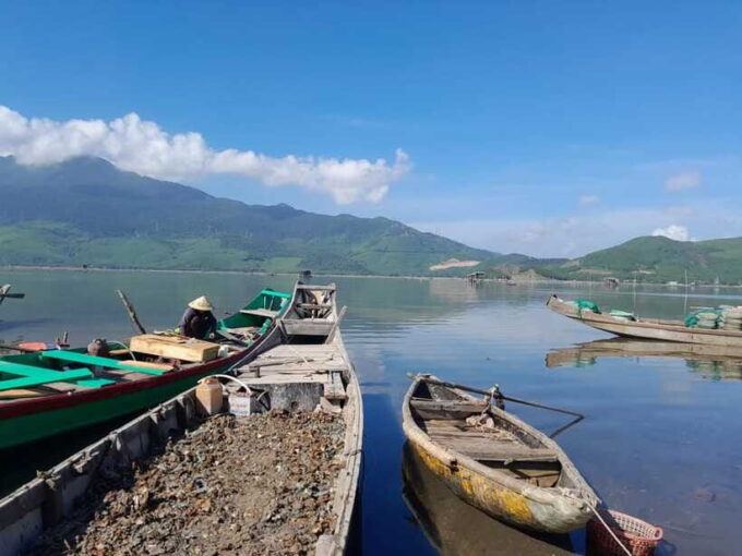 From Hoi An: Day-Trip to Hue Citadel, Royal Tombs & Pagoda - The Beauty of Thien Mu Pagoda