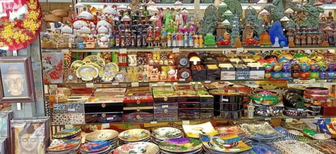 Ho Chi Minh City: Half-day Shopping Journey - Meet Your Tour Guide