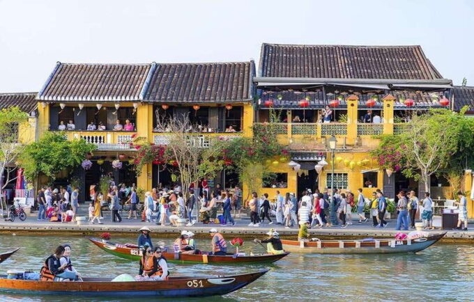 Hoi an Boat Ride With Flower Lantern Ceremony - Tips for a Memorable Experience