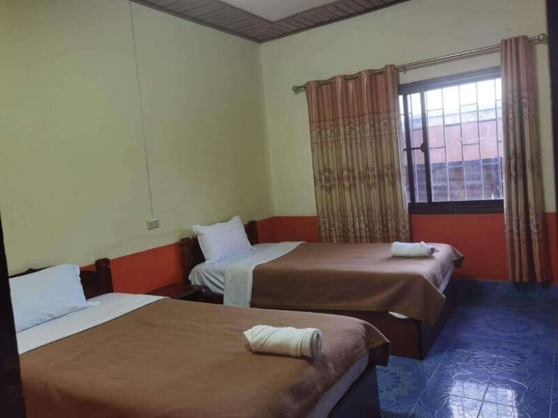 Chiang Rai: 3days 2nights Trip Slow Boat to Luang Prabang - Itinerary Day 3: Pakbeng to Luang Prabang