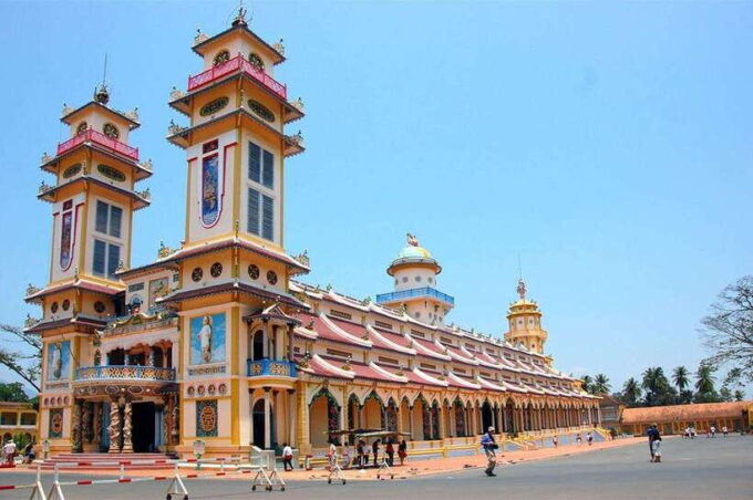 Cu Chi Tunnels and Cao Dai Temple and Black Virgin Mountian - Important Considerations for Visitors