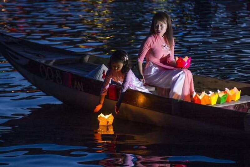 COCONUT JUNGLE-HOI AN CITY-BOAT RIDE-RELEASE FLOWER LANTERN - Discover Hoi An Old Town