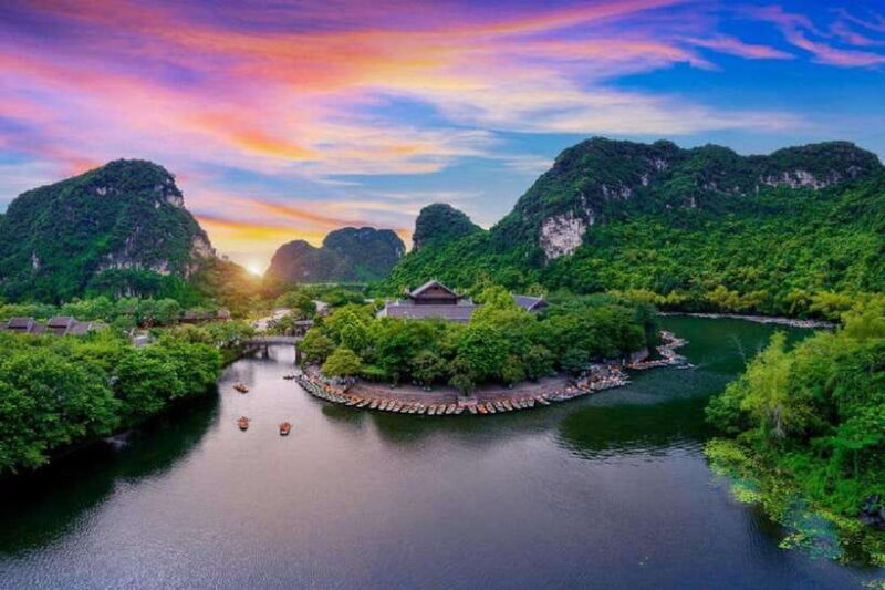 From Hanoi: Trang An Boat, Bai Dinh Pagoda, & Mua Cave Tour - Exploring Trang An