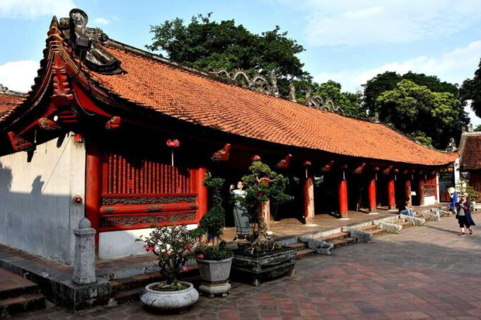 HANOI MOTORBIKING TO TOURIST ATTRACTIONS & STREET FOOD TOUR - Important Considerations