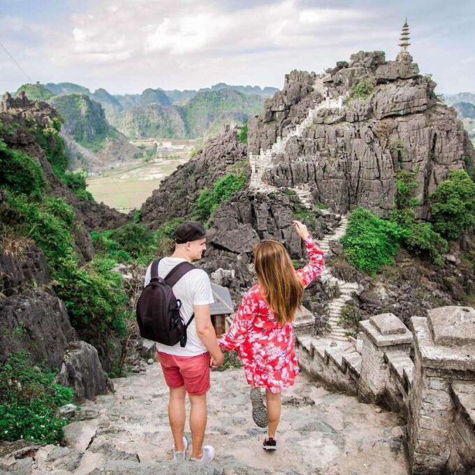 Hanoi: Ninh Binh Trip to Bai Dinh Pagoda, Trang An, Mua Cave - Whats Included in the Tour