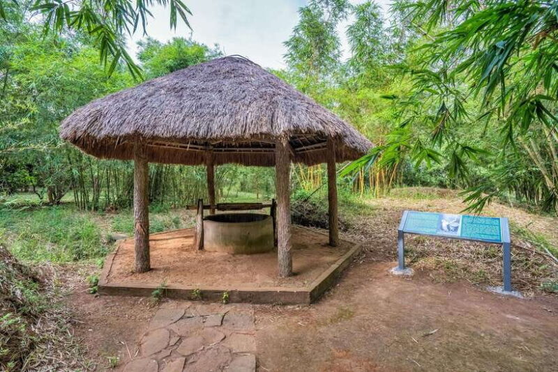 Hue: Private Car to DMZ With Vinh Moc Tunnels and More - Historical Significance of Hien Luong Bridge