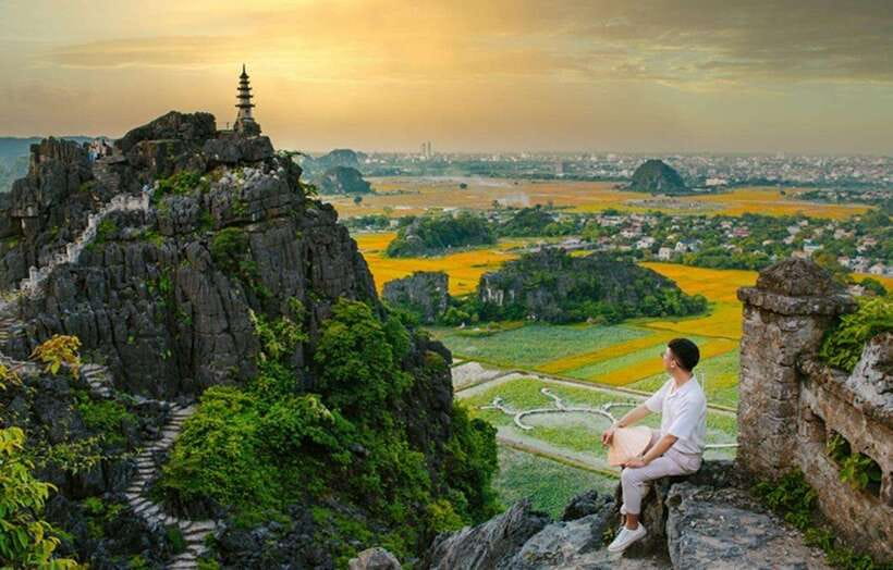 Ninh Binh 1-Day Tour Bai Dinh Trang an Mua Cave Small Group