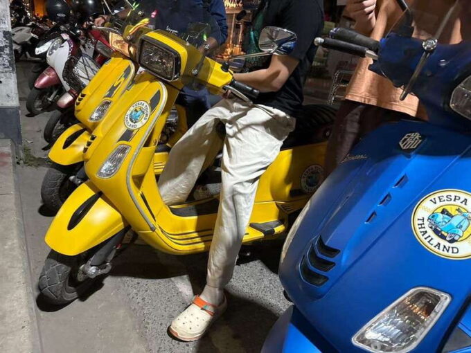 Chiang Mai : Discover Chiang Mais After Dark by Vespa Tour - Frequently Asked Questions