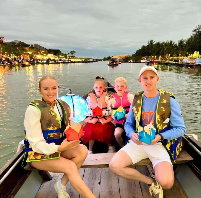 Hoi an Boat Ride With Flower Lantern Ceremony - Frequently Asked Questions