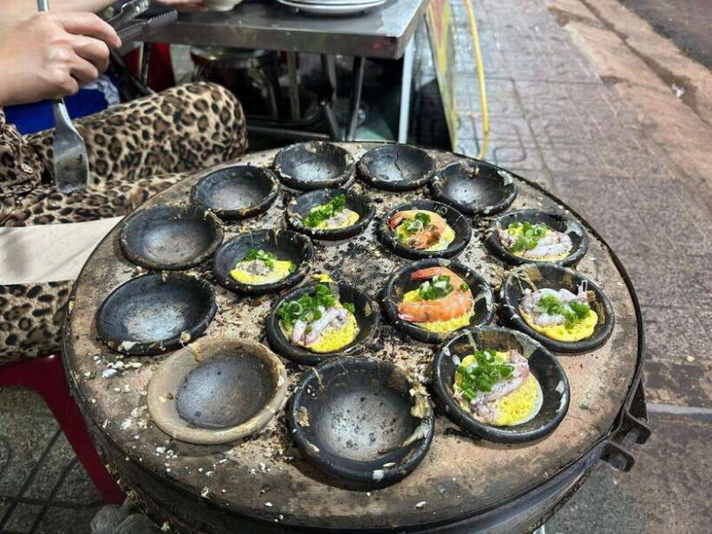Nha Trang After Dark by Cyclo (Pedicab) - Third Stop: Fresh Seafood Feast