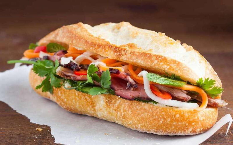Try The Delicous Food With A Local Tour Guide By Car/Scooter - Learn About Saigons Rich Culinary Culture