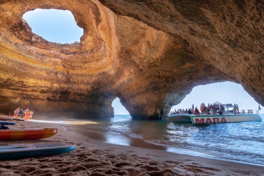Albufeira: Caves and Coastline Catamaran Cruise to Benagil - Itinerary Breakdown: What to Expect at Each Stop