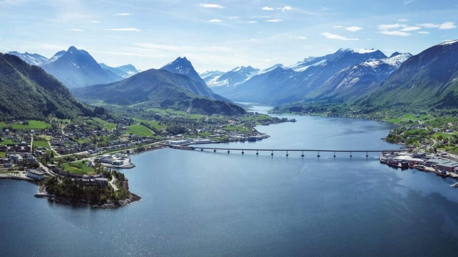 Ålesund: Fjord sightseeing bus tour, Ålesund to Øye one way - What We Found Valuable and Unique