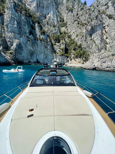 Amalfi coast and Capri: exclusive yacht cruise - Who Will Love This Tour?