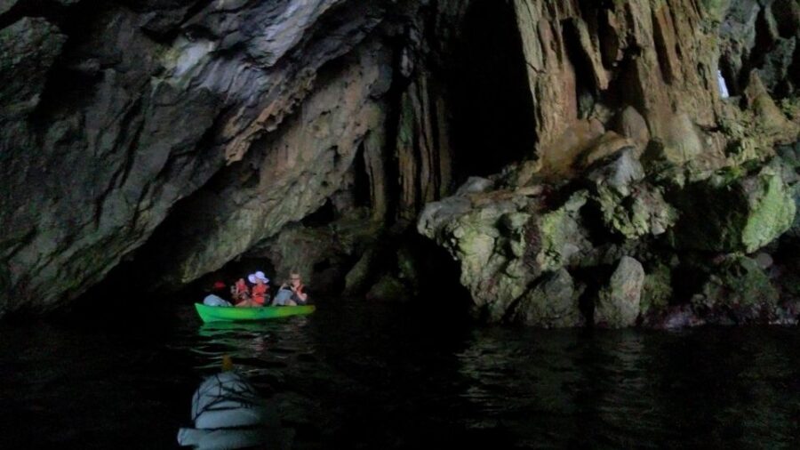 Amalfi: Kayak/Snorkel Tour to Pandora Cave With Lemon Spritz - Itinerary Highlights