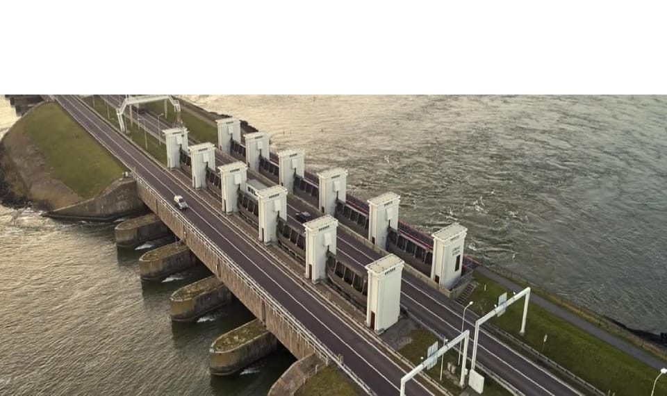 Amsterdam: Afsluitdijk & Wadden Center Museum Private Tour - The Afsluitdijk: An Engineering Feat