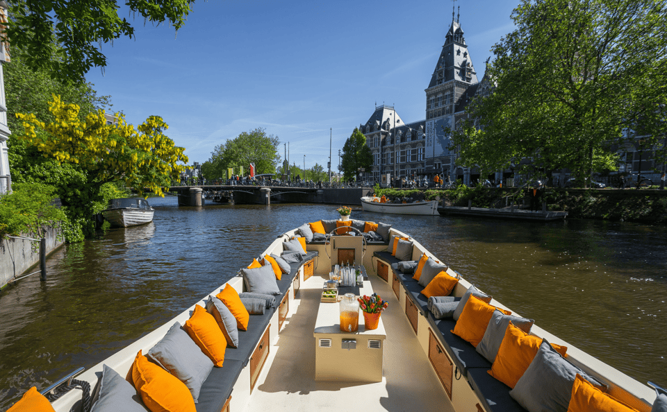 Amsterdam: German Canal Cruise with Unlimited Drinks Option - What to Expect at Each Stop