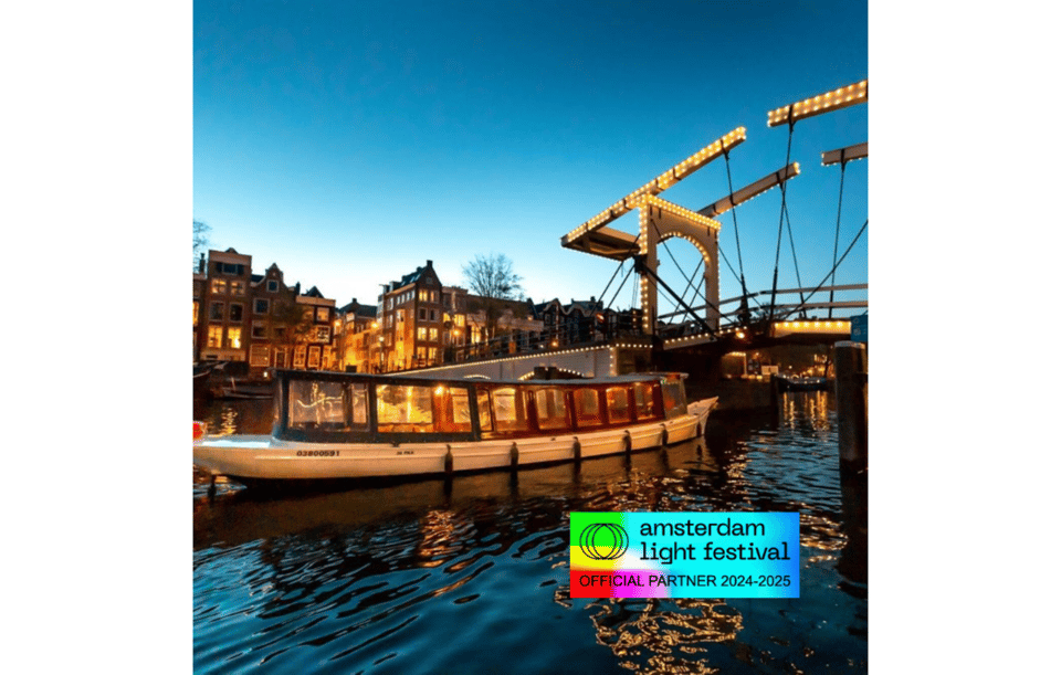 Amsterdam: Light Festival Heated Cruise with Drinks & Snacks - Deep Dive into the Itinerary