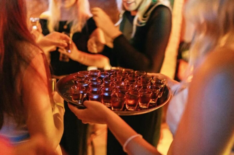 Amsterdam: Ludwig's Red Light Pub Crawl with VIP Club Entry - Why It’s a Great Choice