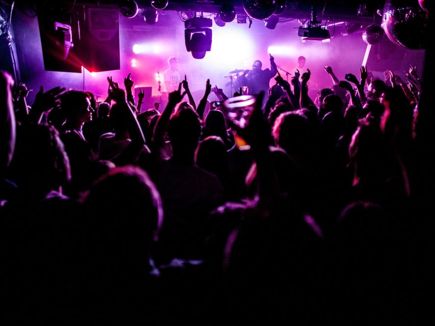 Amsterdam: Nightlife Ticket with Champagne and Cruise - Authentic Experiences and Practical Tips
