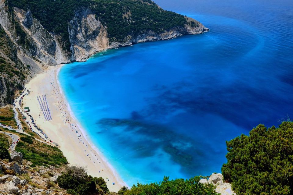 Argostoli: Shore Excursion to Caves with Local Wine Tasting - Who Will Appreciate This Tour?  