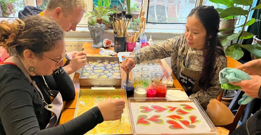 Authentic Turkish Art Marbling - Ebru - with Locals at Home - The Artistic Process: What to Expect