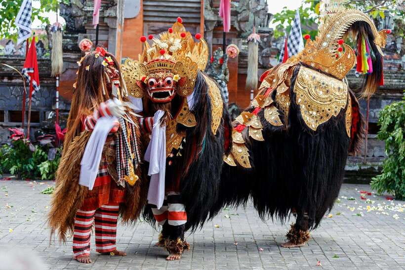 Bali: Barong Dance, Monkey Forest, Taman Ayun & Tanah Lot - What You’ll Experience: A Breakdown of the Itinerary