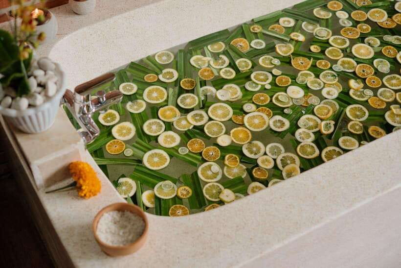 Bali: Ubud Spa Balinese Massage Scrub Flowerbath 2 hour - Who Will Love This Experience?