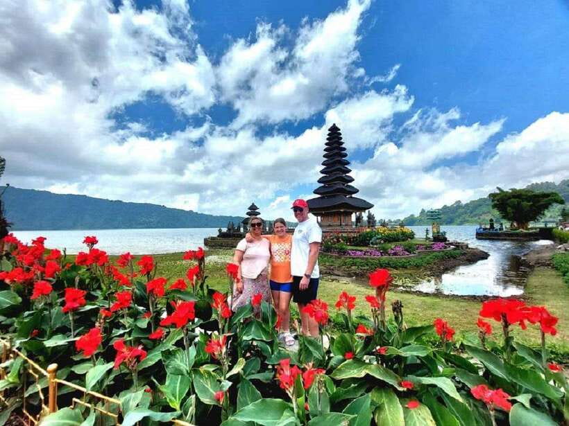 Bali: Waterfalls, Temples, and Rice Terraces Scenic Tour - The Itinerary in Detail