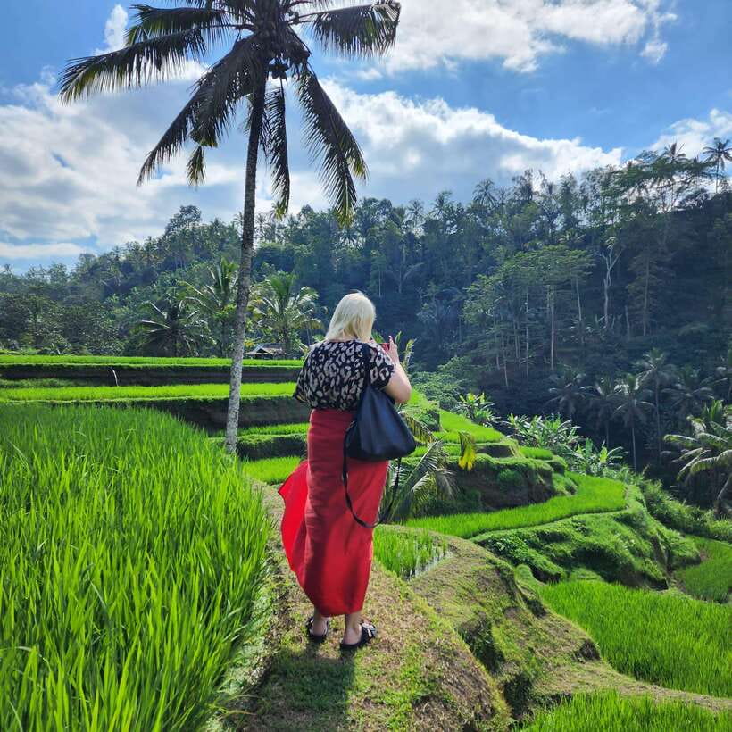 Balinese Purification at holy water temple with Local - What You Can Expect Throughout the Day