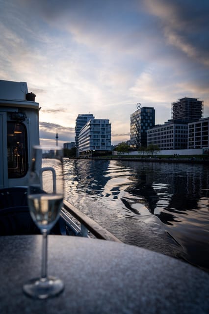 Berlin: Audrey Ahoi! Spree cruise with drag queen (HOL) - Who Should Book This Tour?