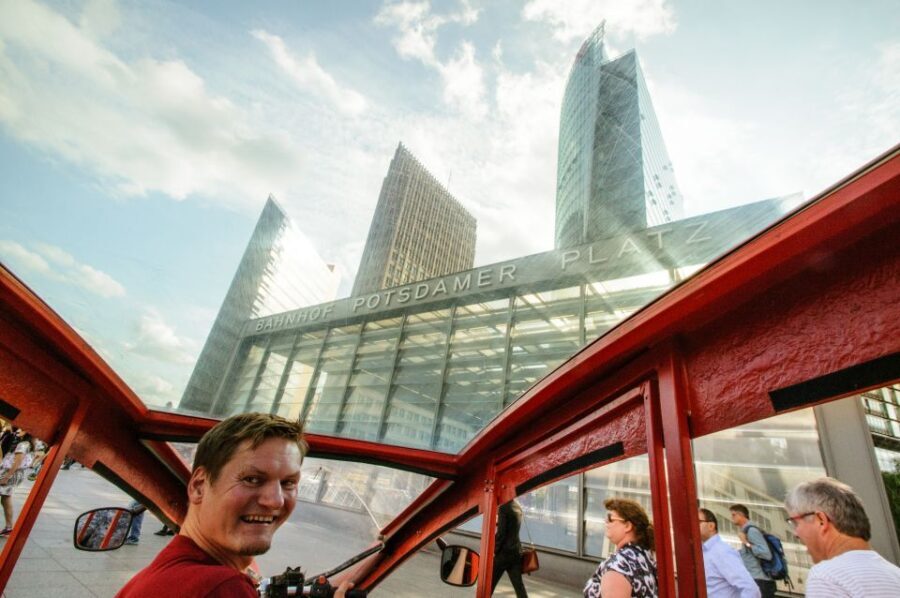 Berlin: Private E-Rickshaw Tour with Hotel Pickup Service - Duration and Flexibility