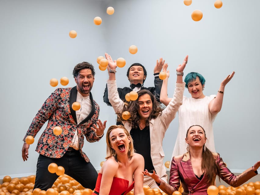 Berlin: The Cast - the opera band: OPER À LA CARTE - A Closer Look at the Experience