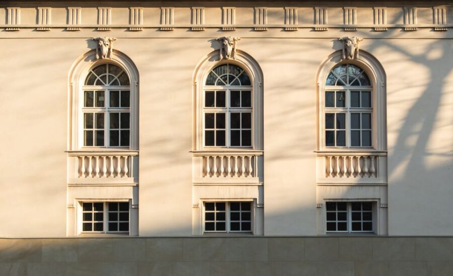 Berlin: walking tour about Charité - Value and Practical Considerations