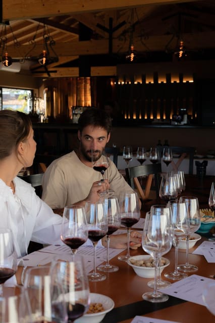 Blind Wine Tasting - A Closer Look at the Experience