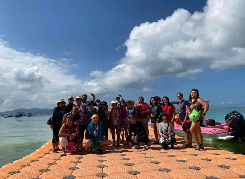 Boracay: Island Hopping with Lunch - The Itinerary in Detail