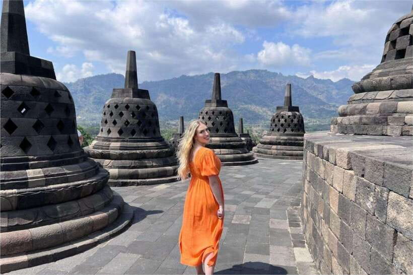 Borobudur Climb-up & Prambanan Day Tour (Tickets Guarantee) - What Makes This Tour Stand Out?