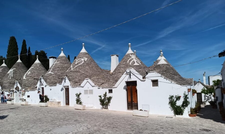 Brindisi: Alberobello, Ostuni Tour for Cruise ship - Moving on to Ostuni: The White City