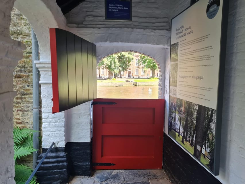 Bruges highlights, hidden gems & chocolate tour,small group - Final Thoughts