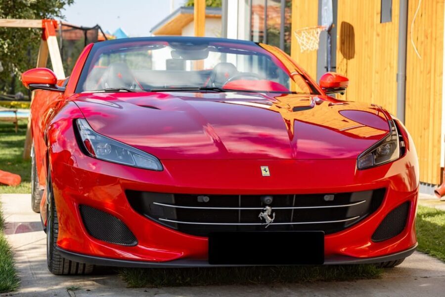 Bucharest: Ferrari Driving Experience - LONG 45min - The Experience in Detail