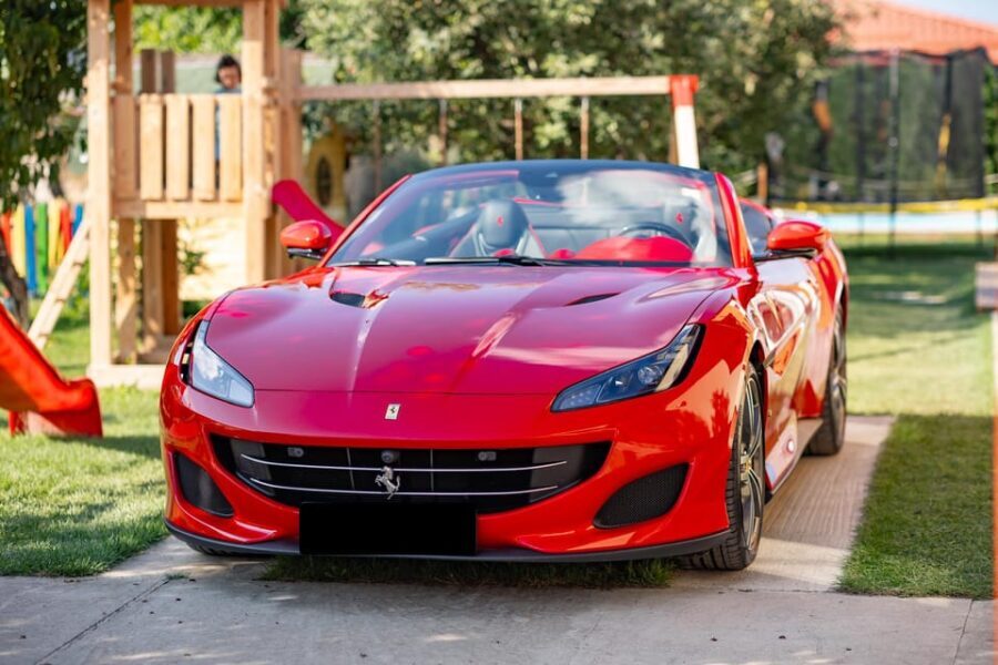 Bucharest: Ferrari Driving Experience - SHORT 10min - What’s Included and What’s Not
